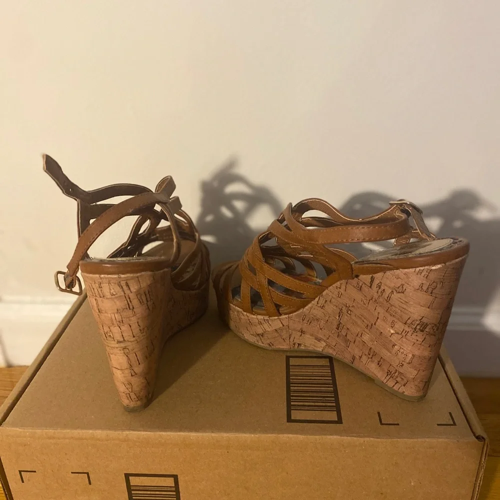 Wedges - Picture 2 of 2